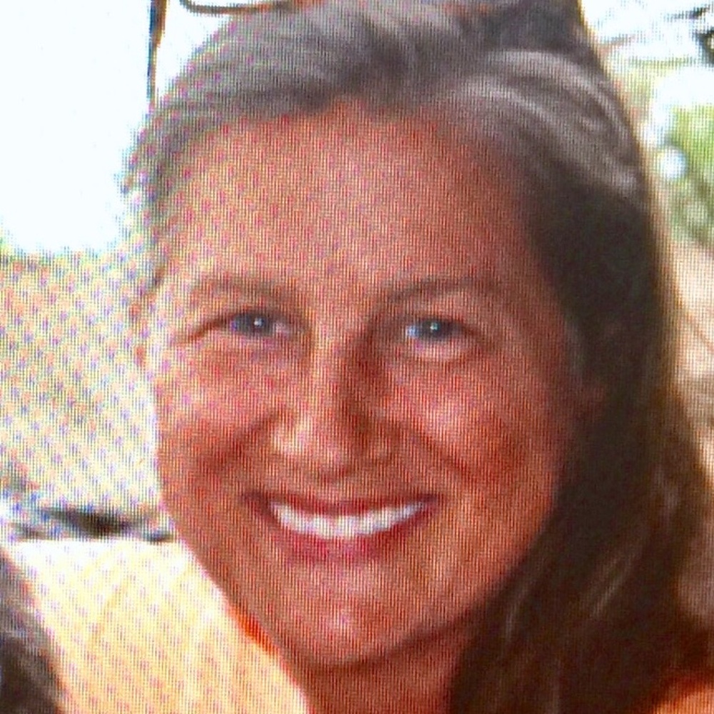 Meet your Posher, Sara j.reprogle